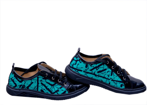 Kabo Sneakers